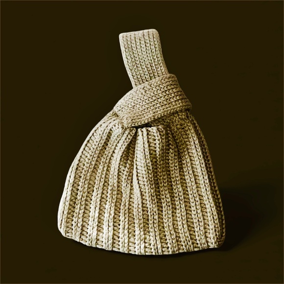 Hand Crafted Crochet Japanese Knot handbag mini bag wristlet with knit look - Picture 3 of 5